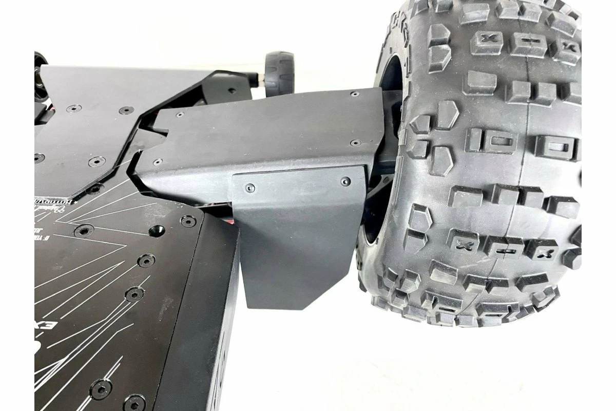T-Bone Racing 00057 | T-Bone 1/5 ARRMA Outcast 8S Rear Mud Guards/A-Arm Skid Plates - Image 2
