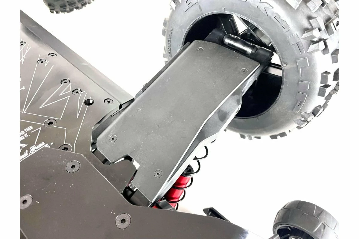 T-Bone Racing 00057 | T-Bone 1/5 ARRMA Outcast 8S Rear Mud Guards/A-Arm Skid Plates - Image 5