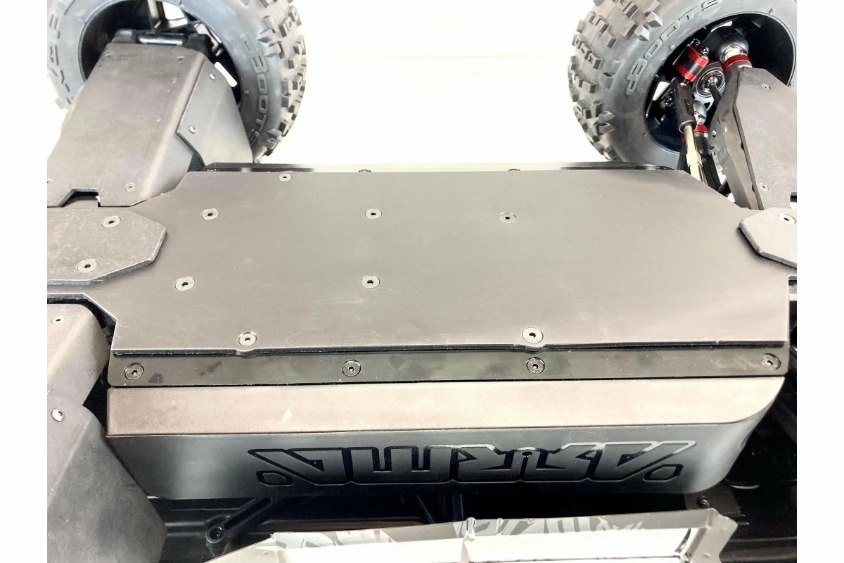 T-Bone Racing 00068 | T-Bone 1/5 ARRMA Outcast 8S Full Chassis Skid Plate - Image 3